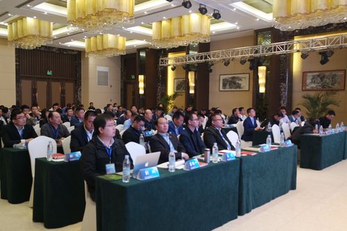 創(chuàng)新驅(qū)動 理性發(fā)展 共贏未來&mdash;&mdash;2018年中國工程機械工業(yè)協(xié)會工程機械